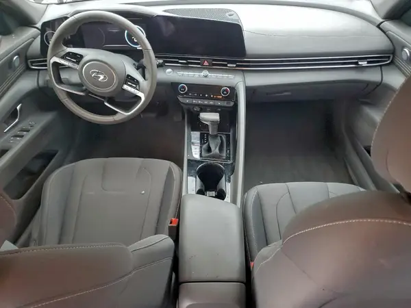 5NPLS4AG5PH105561 2023 HYUNDAI ELANTRA - Image 8