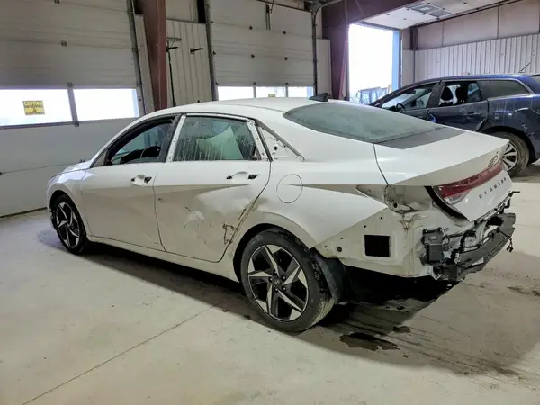 5NPLS4AG5PH111912 2023 HYUNDAI ELANTRA - Image 2