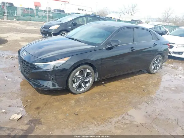 5NPLS4AG5PH114826 2023 HYUNDAI ELANTRA - Image 2