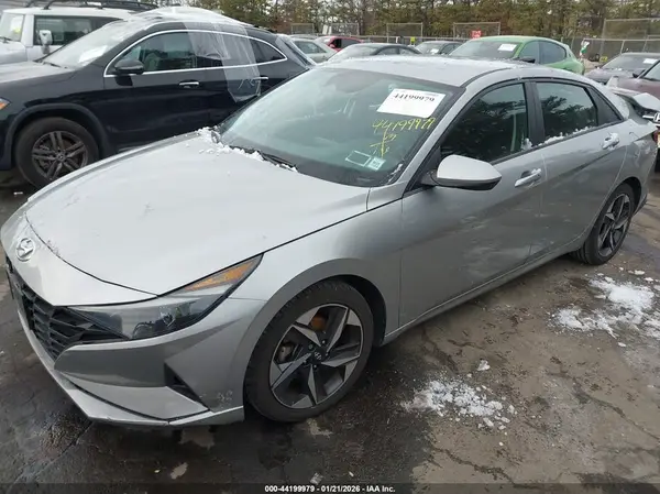 5NPLS4AG5PH116883 2023 HYUNDAI ELANTRA - Image 2