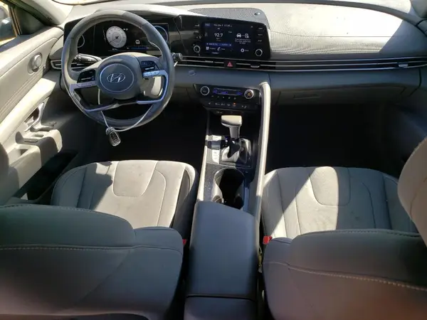 5NPLS4AG6MH011877 2021 HYUNDAI ELANTRA - Image 8