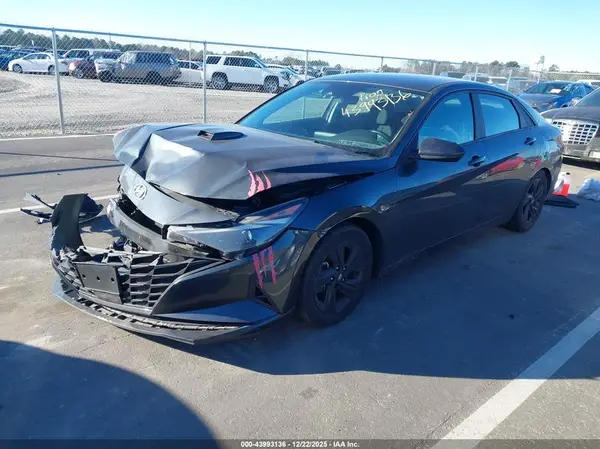 5NPLS4AG6MH017629 2021 HYUNDAI ELANTRA - Image 2