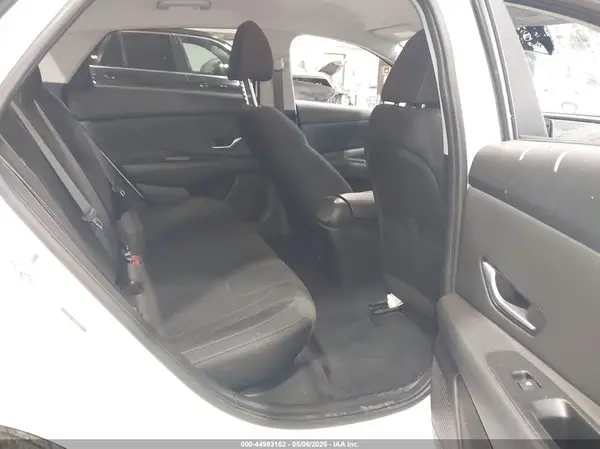 5NPLS4AG6MH020420 2021 HYUNDAI ELANTRA - Image 8