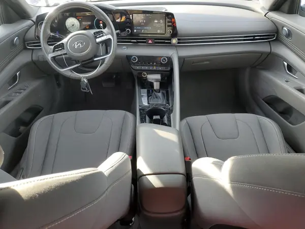 5NPLS4AG6MH024600 2021 HYUNDAI ELANTRA - Image 8