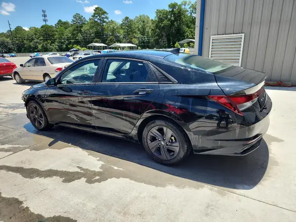 5NPLS4AG6MH028016 2021 HYUNDAI ELANTRA - Image 2