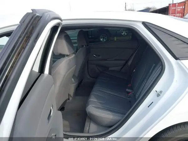 5NPLS4AG6MH032244 2021 HYUNDAI ELANTRA - Image 8