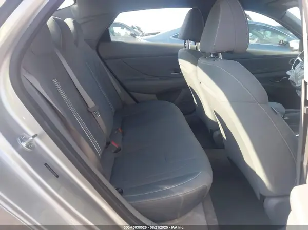 5NPLS4AG6MH038092 2021 HYUNDAI ELANTRA - Image 8