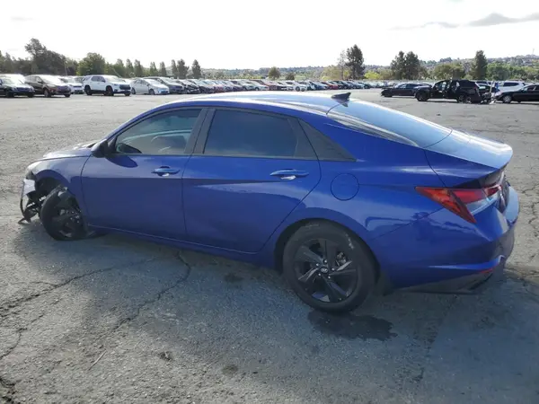 5NPLS4AG6MH052848 2021 HYUNDAI ELANTRA - Image 2