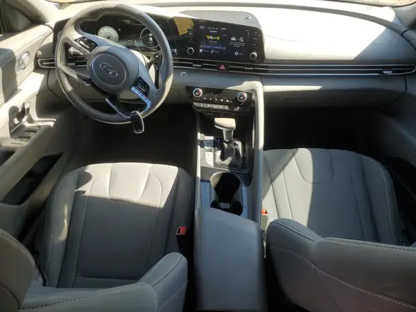 5NPLS4AG6NH063575 2022 HYUNDAI ELANTRA - Image 8