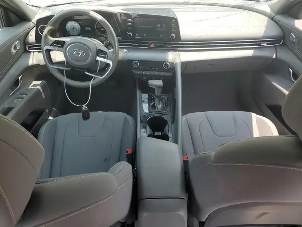 5NPLS4AG6NH065407 2022 HYUNDAI ELANTRA - Image 8
