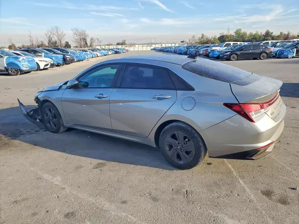 5NPLS4AG6NH072213 2022 HYUNDAI ELANTRA - Image 2