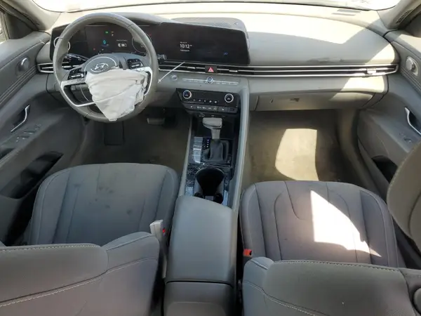 5NPLS4AG6PH096952 2023 HYUNDAI ELANTRA - Image 8