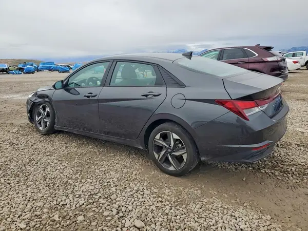 5NPLS4AG6PH098359 2023 HYUNDAI ELANTRA - Image 2