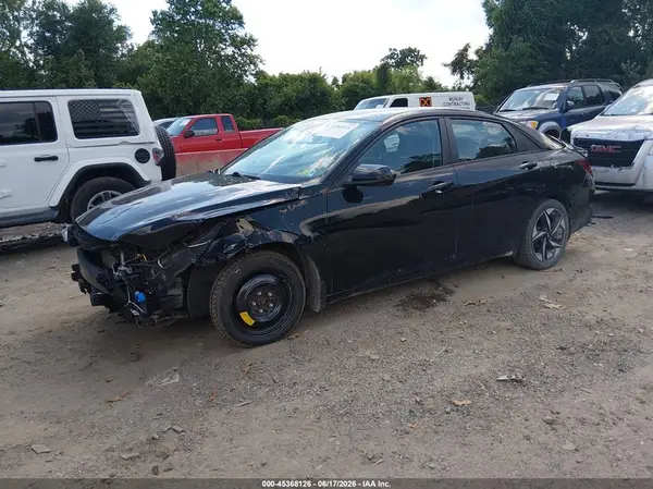 5NPLS4AG6PH100577 2023 HYUNDAI ELANTRA - Image 2