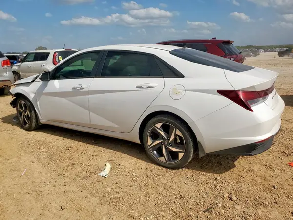 5NPLS4AG6PH101261 2023 HYUNDAI ELANTRA - Image 2