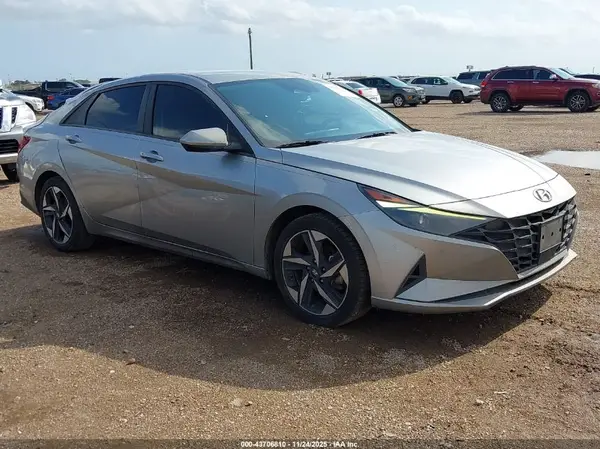 5NPLS4AG6PH111725 2023 HYUNDAI ELANTRA - Image 1