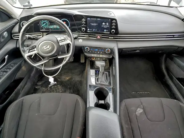 5NPLS4AG7MH000337 2021 HYUNDAI ELANTRA - Image 8