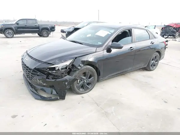 5NPLS4AG7MH005683 2021 HYUNDAI ELANTRA - Image 2