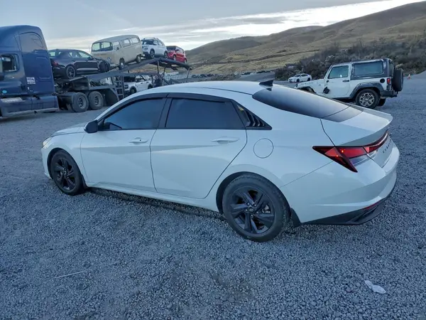 5NPLS4AG7MH006753 2021 HYUNDAI ELANTRA - Image 2