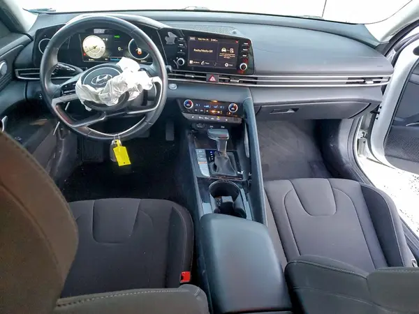 5NPLS4AG7MH006753 2021 HYUNDAI ELANTRA - Image 8