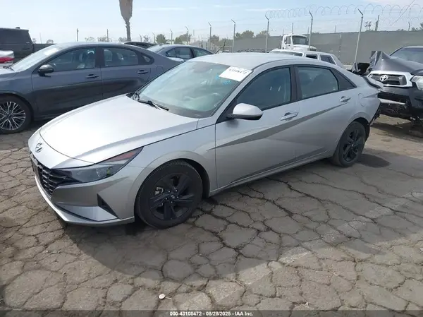 5NPLS4AG7MH010673 2021 HYUNDAI ELANTRA - Image 2