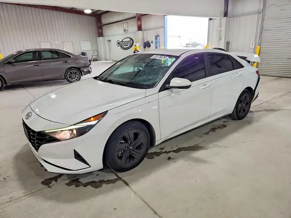 5NPLS4AG7MH011113 2021 HYUNDAI ELANTRA - Image 1