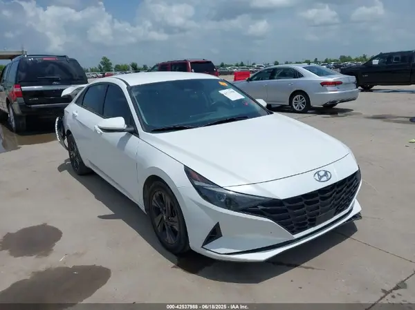 5NPLS4AG7MH035735 2021 HYUNDAI ELANTRA - Image 1