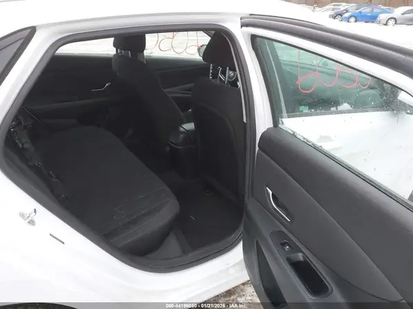 5NPLS4AG7MH044466 2021 HYUNDAI ELANTRA - Image 8