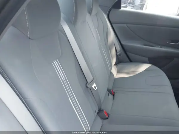 5NPLS4AG7MH052003 2021 HYUNDAI ELANTRA - Image 8