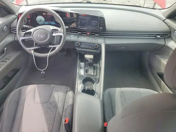 5NPLS4AG7MH052017 2021 HYUNDAI ELANTRA - Image 8