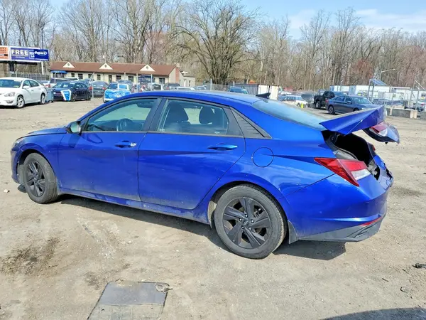 5NPLS4AG7NH056635 2022 HYUNDAI ELANTRA - Image 2