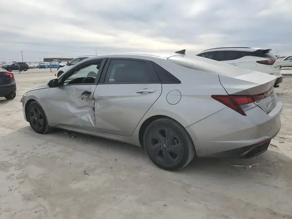 5NPLS4AG7NH057431 2022 HYUNDAI ELANTRA - Image 2
