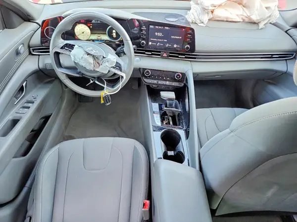 5NPLS4AG7NH058191 2022 HYUNDAI ELANTRA - Image 8