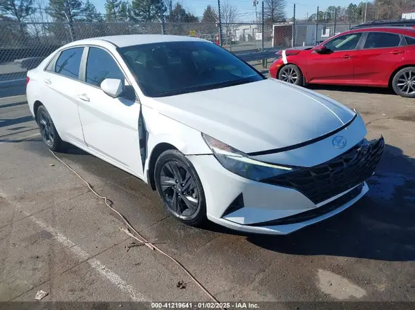 5NPLS4AG7NH061804 2022 HYUNDAI ELANTRA - Image 1