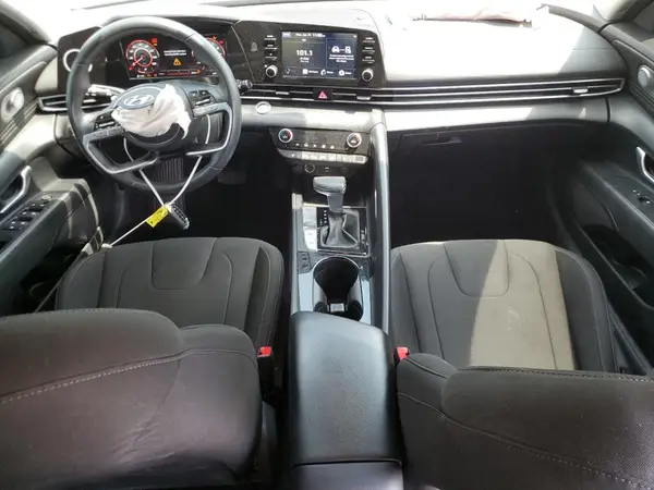 5NPLS4AG7NH062919 2022 HYUNDAI ELANTRA - Image 8