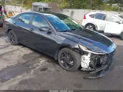 5NPLS4AG7NH076335 2022 HYUNDAI ELANTRA