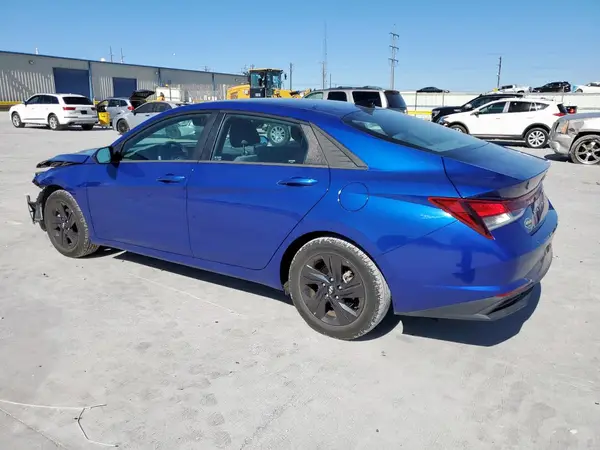 5NPLS4AG7NH081678 2022 HYUNDAI ELANTRA - Image 2