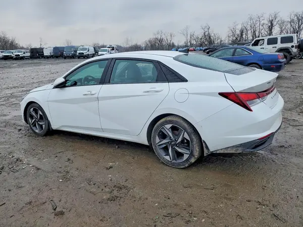 5NPLS4AG7PH086303 2023 HYUNDAI ELANTRA - Image 2