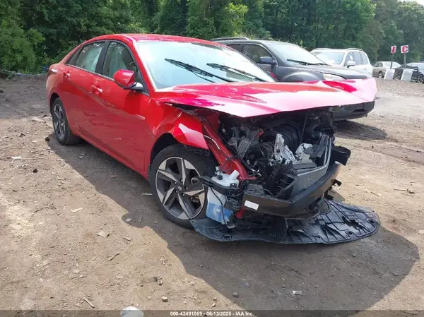 5NPLS4AG7PH096202 2023 HYUNDAI ELANTRA - Image 1
