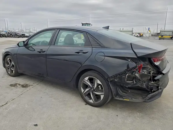 5NPLS4AG7PH096331 2023 HYUNDAI ELANTRA - Image 2