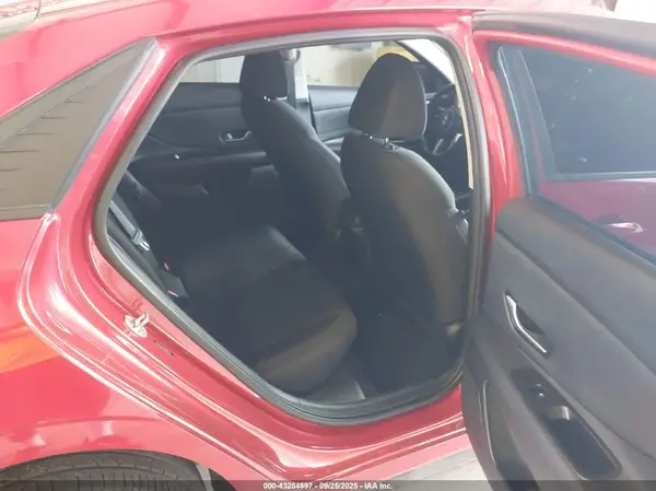 5NPLS4AG7PH102726 2023 HYUNDAI ELANTRA - Image 8