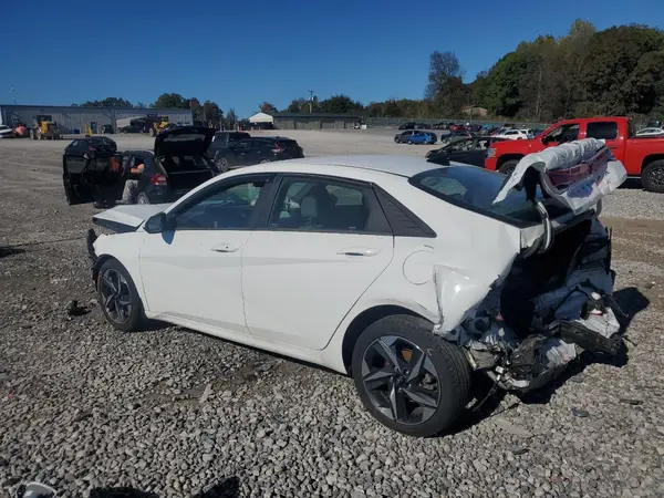 5NPLS4AG7PH106291 2023 HYUNDAI ELANTRA - Image 2