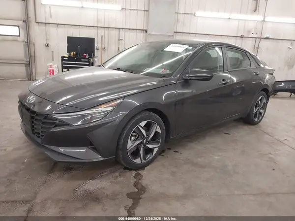 5NPLS4AG7PH107263 2023 HYUNDAI ELANTRA - Image 2