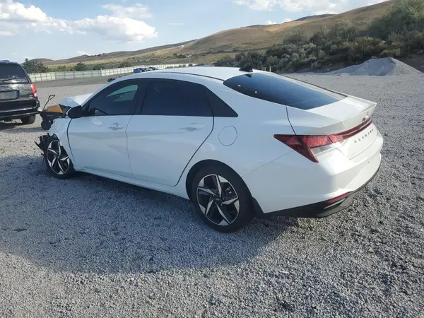 5NPLS4AG7PH111586 2023 HYUNDAI ELANTRA - Image 2
