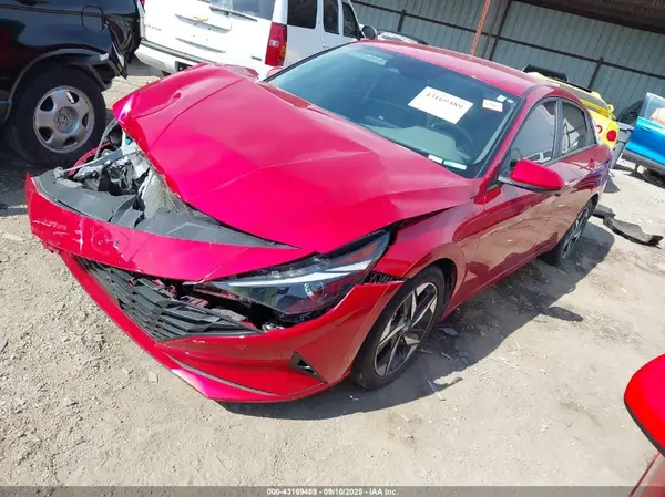 5NPLS4AG7PH111779 2023 HYUNDAI ELANTRA - Image 2