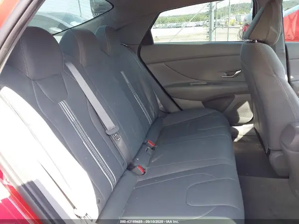 5NPLS4AG7PH111779 2023 HYUNDAI ELANTRA - Image 8