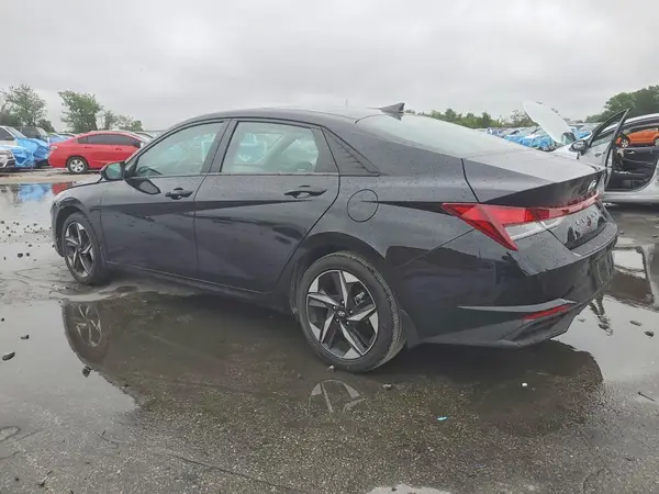 5NPLS4AG7PH114827 2023 HYUNDAI ELANTRA - Image 2