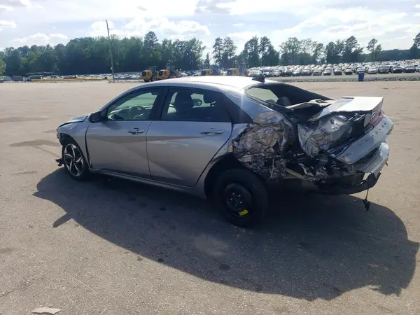 5NPLS4AG7PH115329 2023 HYUNDAI ELANTRA - Image 2