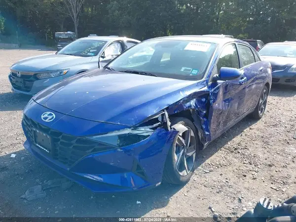 5NPLS4AG7PH118697 2023 HYUNDAI ELANTRA - Image 2