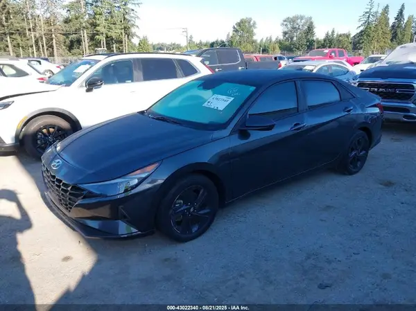 5NPLS4AG8MH002372 2021 HYUNDAI ELANTRA - Image 2